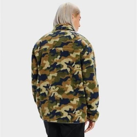 UGG Keefe High Pile Fleece Jacket-Stern on price - Picture 3 of 4